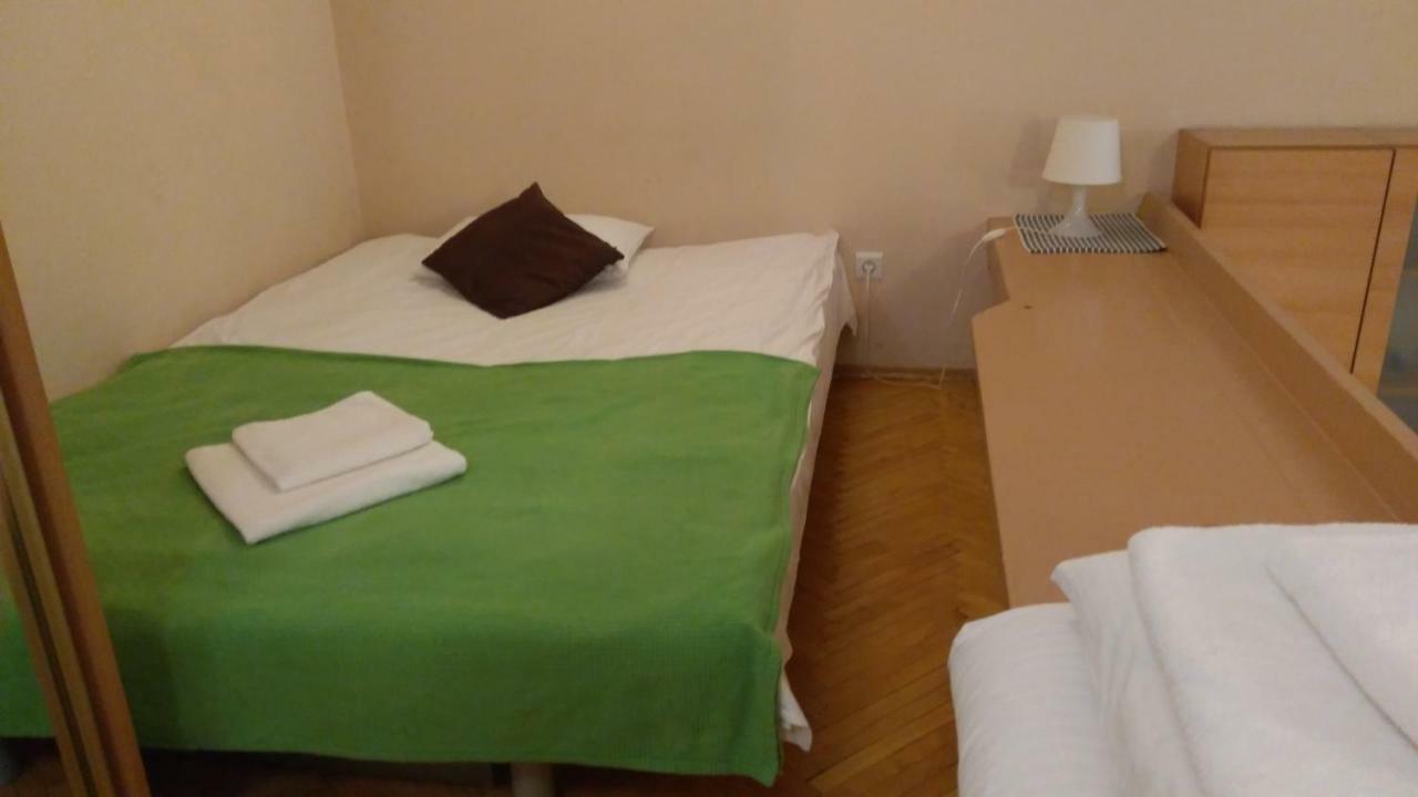 Apartamenty Varsovie Zelazna Exterior photo