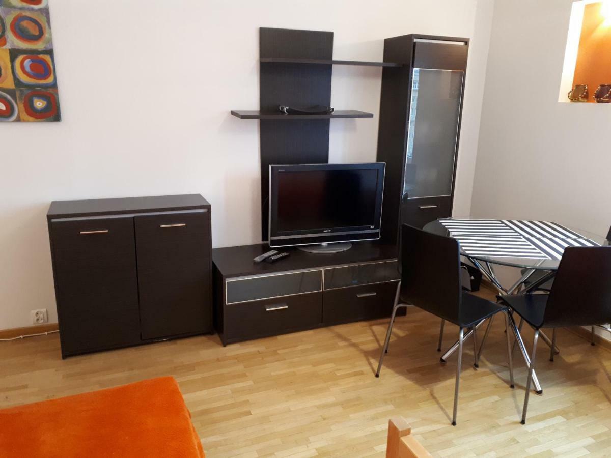 Apartamenty Varsovie Zelazna Exterior photo